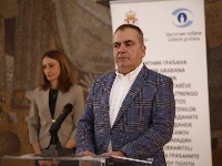 Pašalić: Brutalna eksploatacija dece, guraju se u epicentar političke borbe