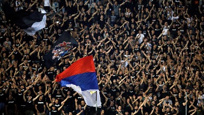 "Grobari" sramno skandirali, Partizan plaća 500.000