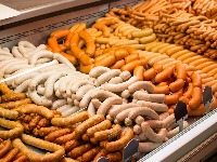 Povlače se omiljene kobasice: Sumnja se da su zaražene SALMONELOM