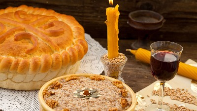Koliko dugo Srbi slave slavu i simbolika krsnog kolača