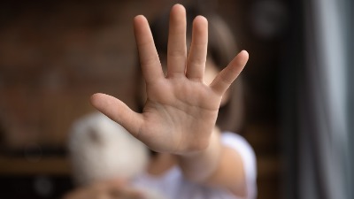 Vaspitačica zlostavljala dete, pa greškom poslala snimak roditeljima