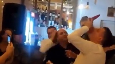 BLAM Ovako se funkcioneri lavovski bore za KIM (VIDEO)