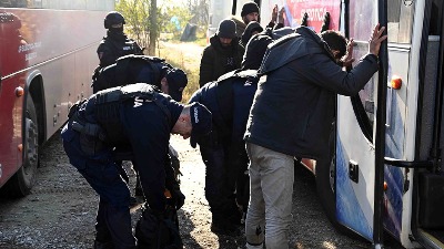 Uhapšena dva lica zbog krijumčarenja 23 migranta