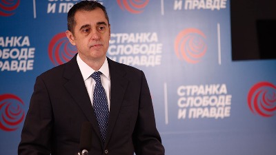 Nikezić: Recesija će pre stići u Srbiju, nego u EU