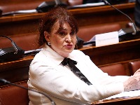 "Sramota je nazvati borbu za terapiju - popularnom": Majka koja "popularno" leči dete uputila oštru poruku Nadi Macuri