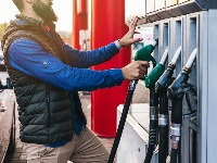 Loše vesti za vozače: Poskupelo gorivo