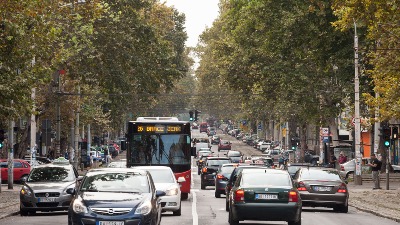 PROBLEM SA NAFTOM Aktiviranje rezerve, a ako kriza potraje - sistem "par-nepar“ 