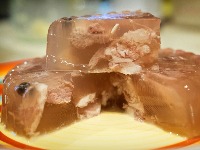 Da li su pihtije zdrave? Nezaobilazne su na prazničnoj trpezi - evo šta savetuje strušnjak