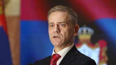 Stefanović: Po kom kriterijumu je kuma Zlatibora Lončara već 10 godina u ambasadi u Abu Dabiju?