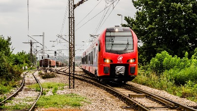 Svi vozovi za Bar i Nikšić jutros otkazani do daljeg?