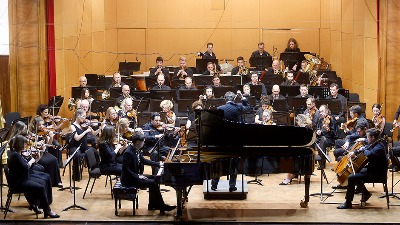 "Zubin Mehta sa Filharmonijom više puta svirao, znate li ko je on": Ristevski pita nadležne 