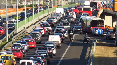 Gužva je uvek postojala, samo je počela da gubi boju: Kako je ranije izgledao beogradski metež (FOTO)