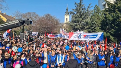 SNS-ovac ogolio vlast: Opteretili smo decu kreditima