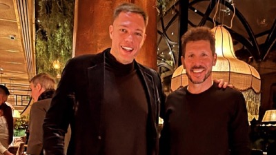 Simeone donirao novac za Fondaciju "Ćale ovo je za tebe"!