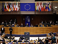 Poslanici EP: Ako ne prihvati sporazum, Srbija će biti Iran u Evropi