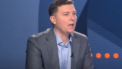 Zelenović: Glas za "Moramo" je glas za duži život Zelenović: Glas za "Moramo" je glas za duži život