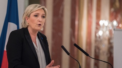 Oglasila se Marin Le Pen nakon Makronove odluke