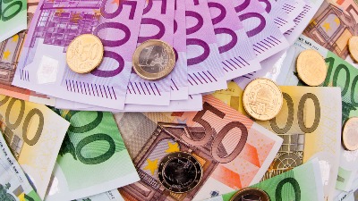 Za vreme vlasti SNS javni dug skočio za 98 ODSTO Za vreme vlasti SNS javni dug skočio za 98 ODSTO
