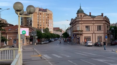 Deo nastavnika Gimnazije u Paraćinu stupio u obustavu nastave (FOTO)