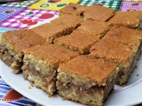 Lenja pita sa jabukama pravljena na starinski način! Topi se u ustima koliko je sočna 