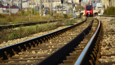 Užasna nesreća kod Požarevca: Voz udario u traktor, ima mrtvih