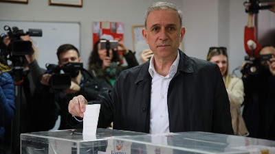 Zdravko Ponoš napustio Narodnu stranku