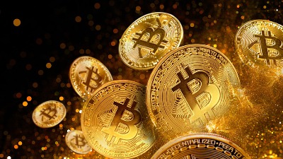 Bitkoin put prešao 120.000 dolara