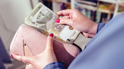 Nudi platu i od 200.000, a ne može da nađe radnika (VIDEO)
