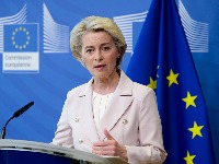 Ursula fon der Lajen usred skandala: "Fajzergejt" trese EU!
