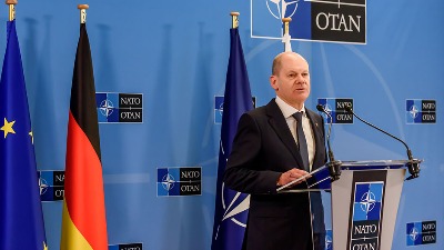 Raspala se Vlada u Nemačkoj!