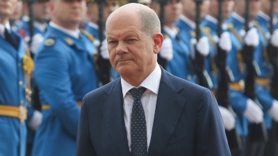Šolc UPOZORAVA: Trampova ideja o pregovorima s Putinom vodi pobedi Rusije