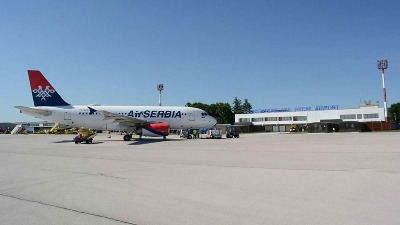 "Avione popravlja firma koja ih je do juče čistila": Mehaničari Er Srbije optužuju rukovodstvo