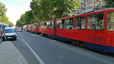 Napadnut vozač tramvaja: Udario ga vozač autobusa?! Napadnut vozač tramvaja: Udario ga vozač autobusa?!