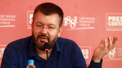 "Čedomir Antić će snimati podkast u biblioteci Narodne skupštine, gost Montgomeri"