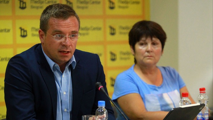 Određeno zadržavanje advokatu Čedomiru Stojkoviću, tereti se za "pokušaj rušenja ustavnog poretka"