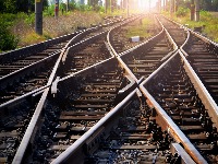 Drama: Pet cisterni sa fosfornom kiselinom ispale iz šina