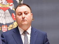 "Čučković otvorio Drajzerovu u paralelnoj SNS dimenziji"