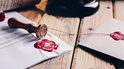 Svi notari BLOKIRANI: Građani ne mogu da overe nijedan dokument!