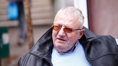 Šešelj: Vlast da raspiše vanredne izbore u decembru