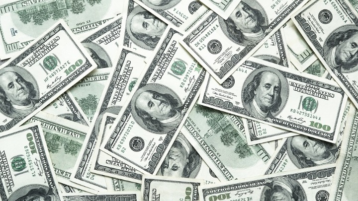 TRŽIŠTE ZNALO PRE SVIH? Spekulanti zaradili bogatstvo pre Trampovih poteza i udara na Iran