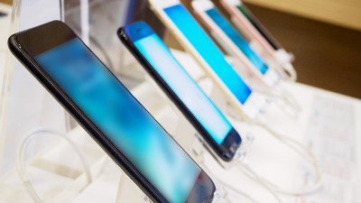 Drastično opala prodaja mobilnih telefona