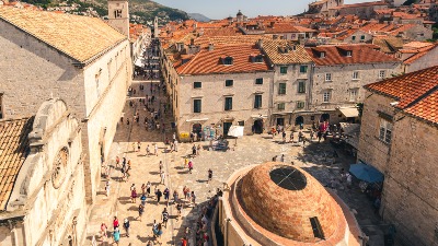 Beograđanin u Dubrovniku poručio kafu: O potezu konobara Hrvati bruje