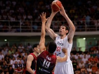 Bobi Marjanović ostaje u NBA
