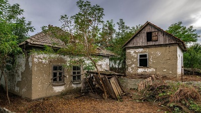 Nastavlja se uništavanje srpske poljoprivrede i sela