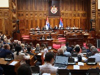Poslanička grupa "Ujedinjeni" (SSP, PSG ,PzP, Sloga) podneli Skupštini predlog novog Zakona o radu