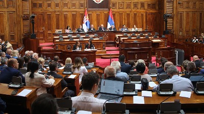 Poslanička grupa "Ujedinjeni" (SSP, PSG ,PzP, Sloga) podneli Skupštini predlog novog Zakona o radu