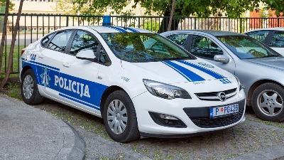 Uhapšen Podgoričanin, kupovao lične za Đukanovića