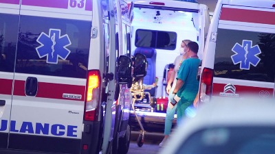 Kopilotu koji je poginuo u padu aviona let bio poklon za rođendan, na aerodromu ga čekala žena sa dvoje dece