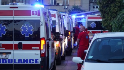 Detalji brutalnog prebijanja navijača Partizana: Lekari mu se bore za život