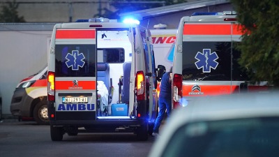Dete (2) palo sa terase: Bore mu se za život